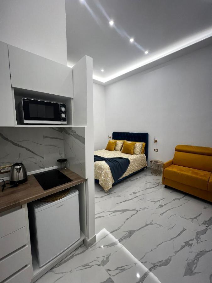 Nanninella Guest House Napoli Esterno foto