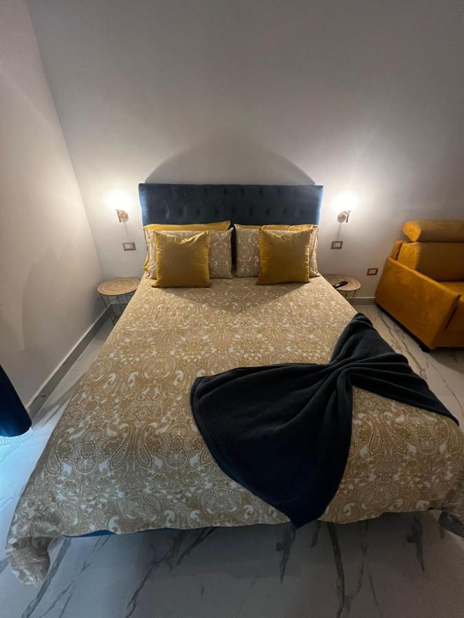 Nanninella Guest House Napoli Esterno foto