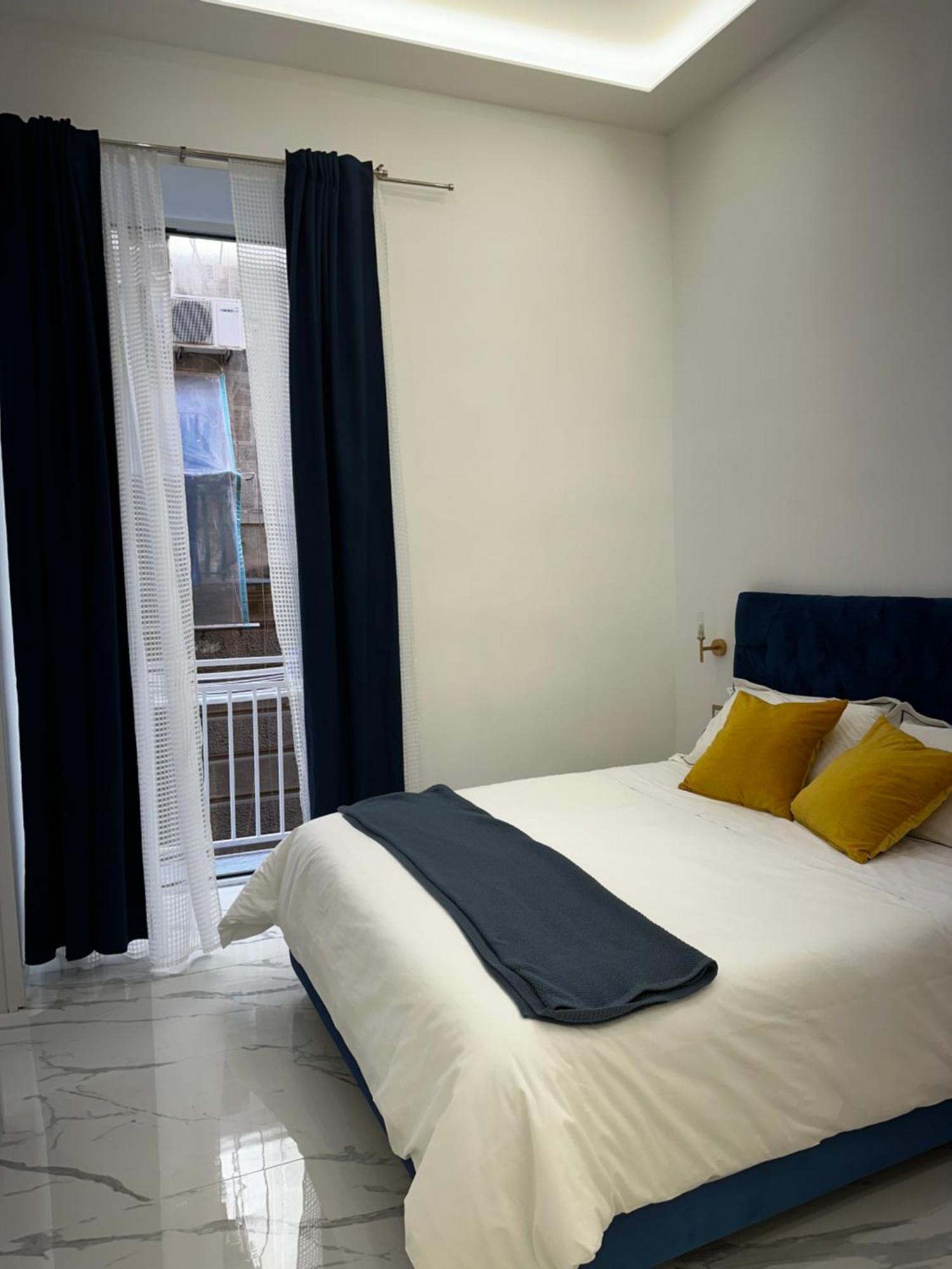 Nanninella Guest House Napoli Esterno foto