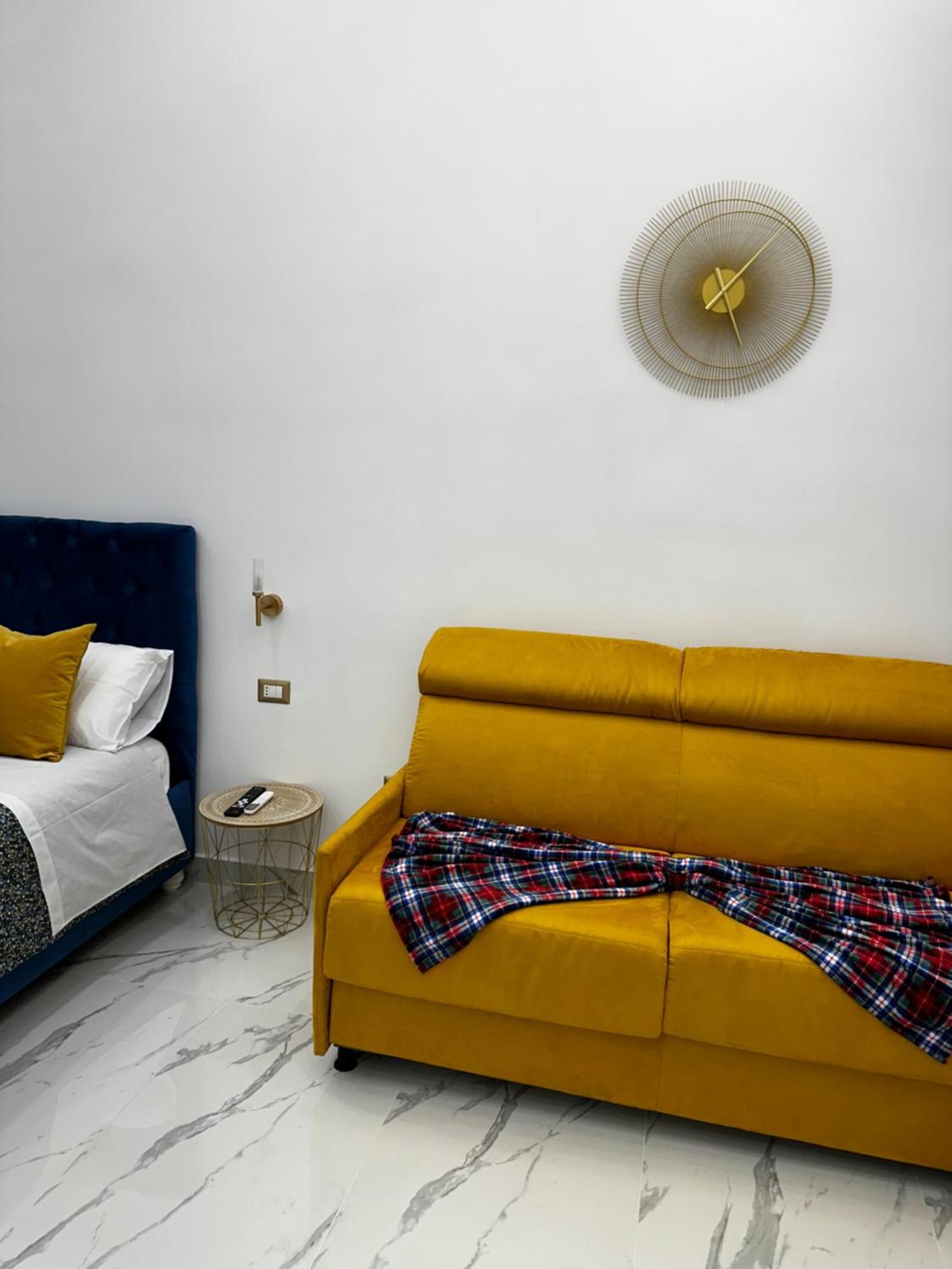 Nanninella Guest House Napoli Esterno foto